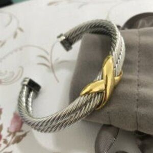 David Yurman Crossover X sterling silver bracelet
